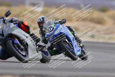 media/Dec-17-2022-SoCal Trackdays (Sat) [[224abd9271]]/Turn 16 (210pm)/